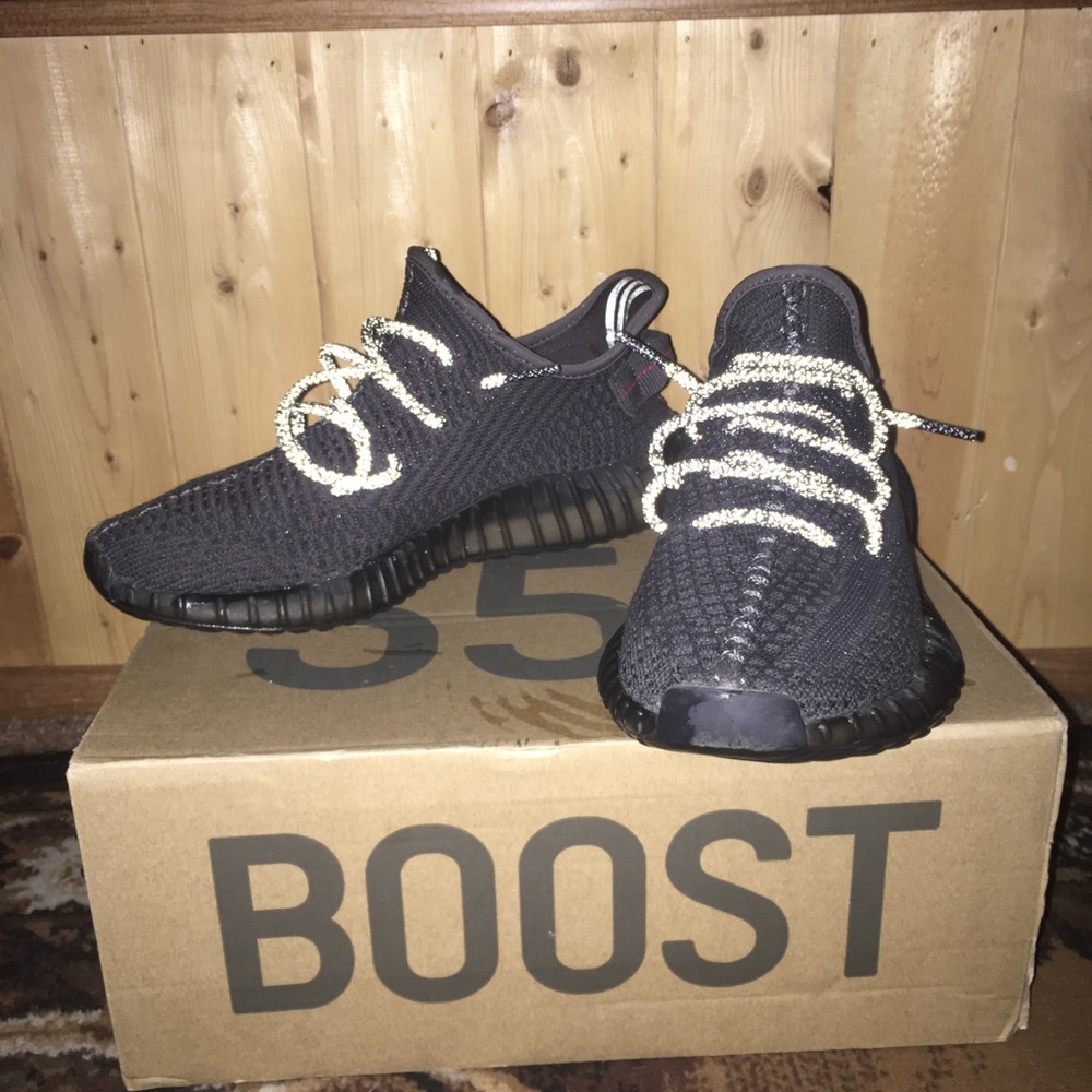 Yeezy boost 350 v2 non reflective static